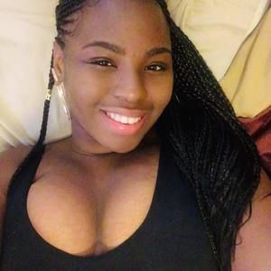 Meet your Posher, Royal